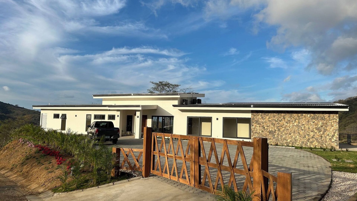 San Juan del Sur House | Spacious 4-bedroom house in awesome San Juan del Sur