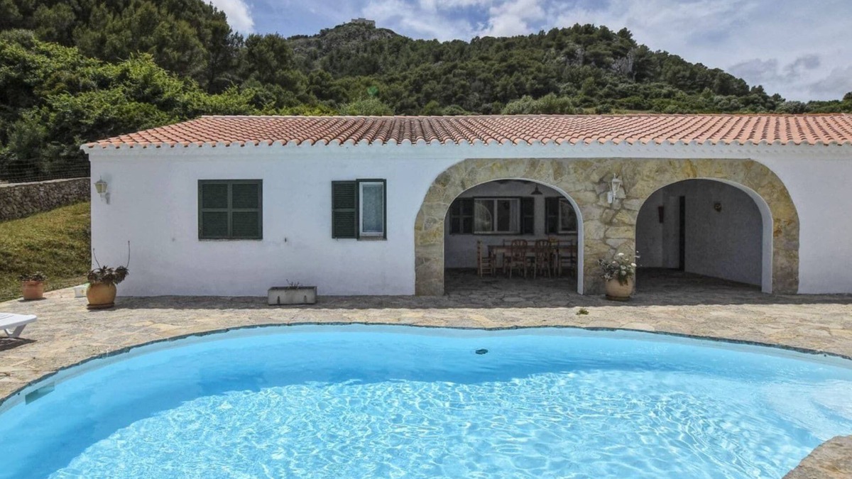 Minorca Villa | Spacious 4-Bed Villa with Pool