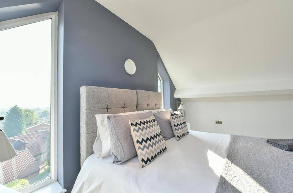 Pontefract Apartment | Spacious 4 Bedroom, 2 bathroom House