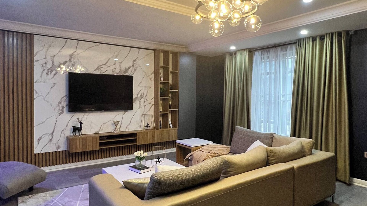 Ikeja Apartment | Spacious 4-bedroom apartment with WiFi, AC in delightful Ikeja