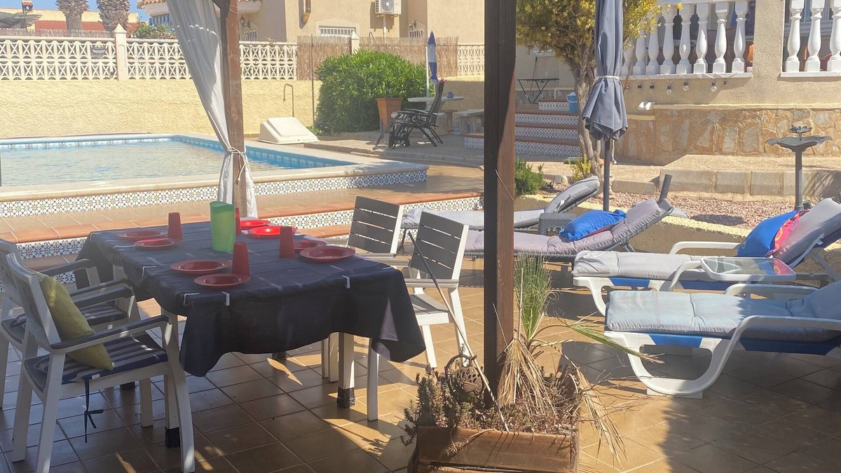 San Fulgencio Villa | spacious 4 bedroom detached villa with pool, San Fulgencio/La Marina Urb