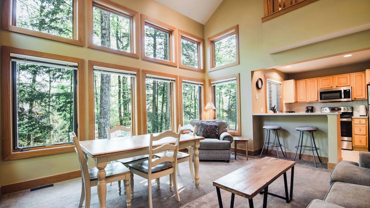 Boyne Falls Condo | Spacious 4 Bedroom Disciples Condo, Sleeps 16