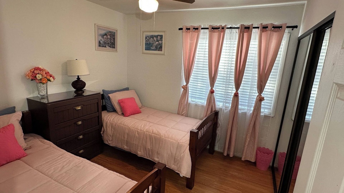 Paradise House | Spacious 4-bedroom family house with private pool, ten minutes from the strip.