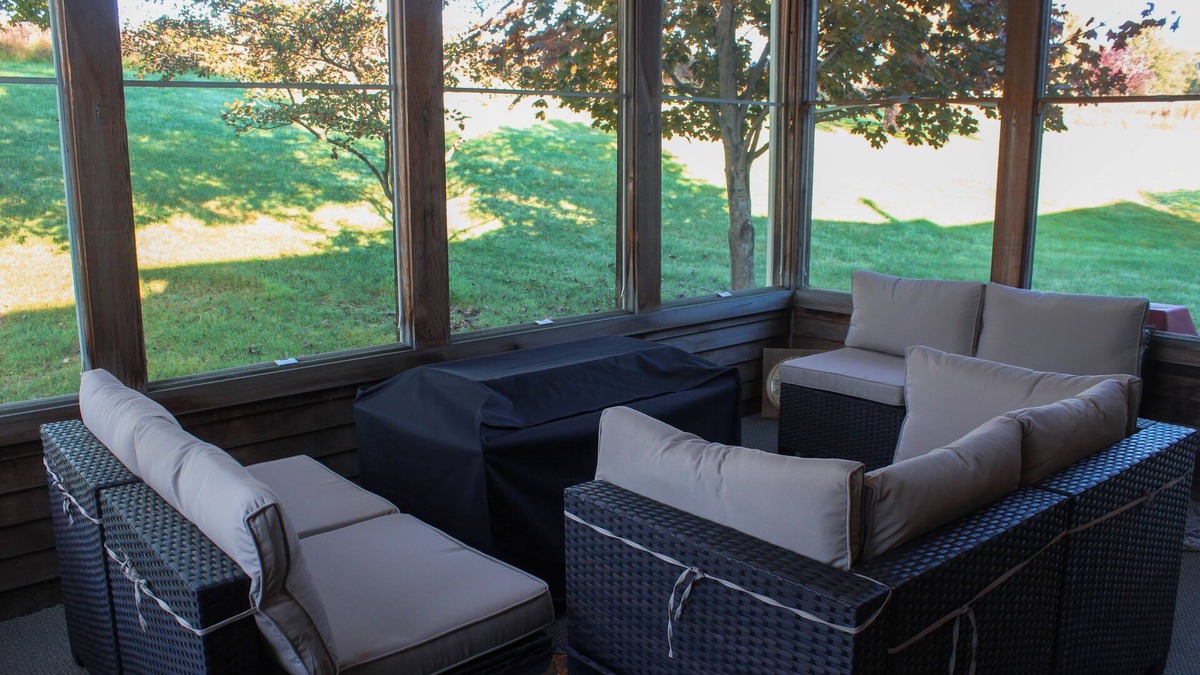 Thompson Ridge House | Spacious 4-bedroom house in lovely Pine Bush with WiFi, AC