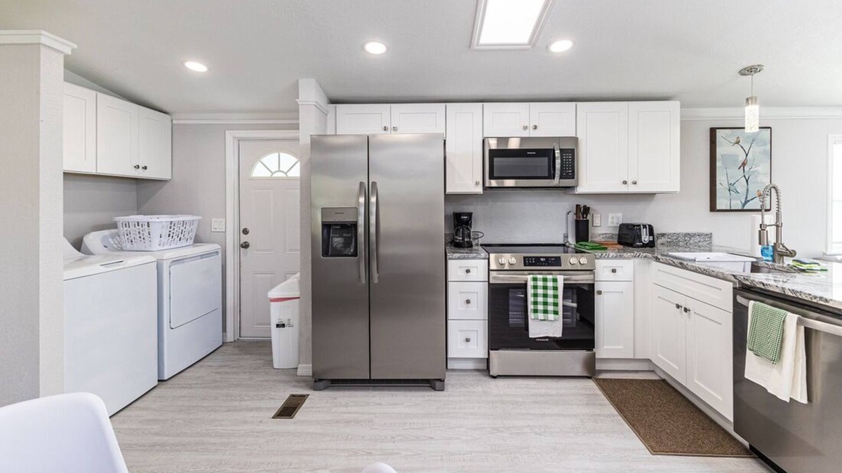 Polk City House | Spacious 4-bedroom house in fantastic Polk City with WiFi