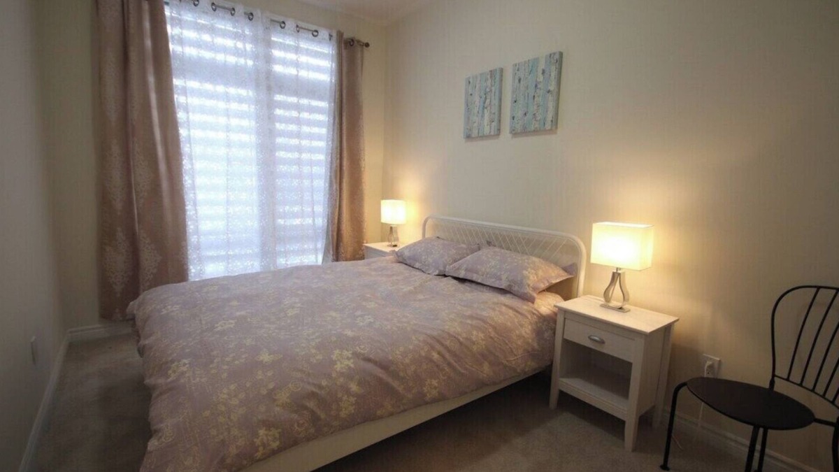 Vaughan House | Spacious 4-Bedroom Home with High Ceilings