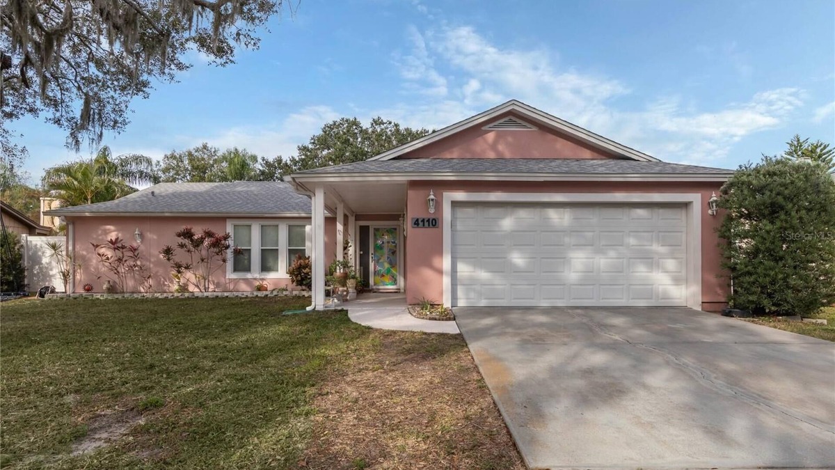 Sarasota House | Spacious 4-bedroom house in delightful Sarasota with WiFi, AC
