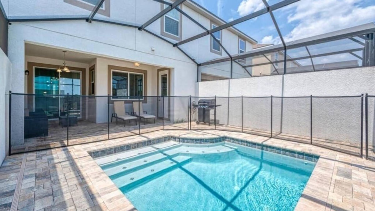 Four Corners House | Spacious 4-bedroom Home close to Disney at Solara Resort