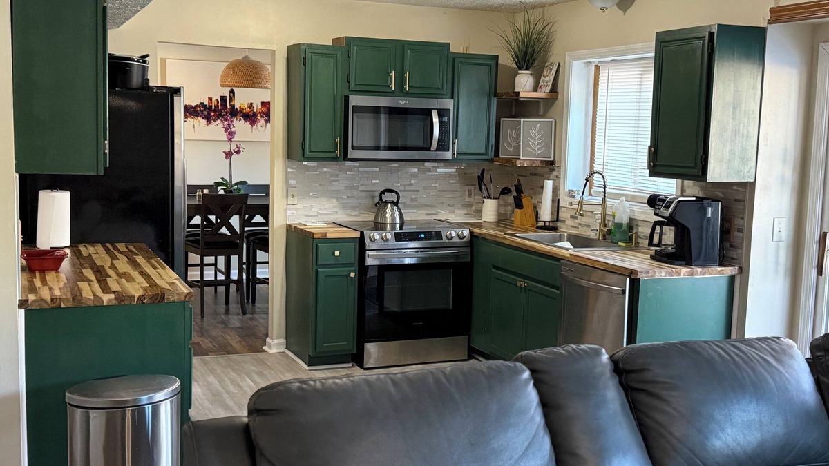 Pike House | Spacious 4-bedroom house with WiFi, AC in brilliant Indianapolis