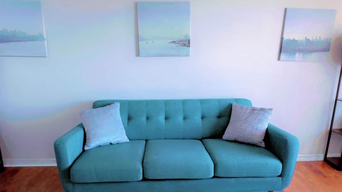 Indianapolis Condo | Spacious 4-bedroom condo in fabulous Indianapolis with WiFi, AC