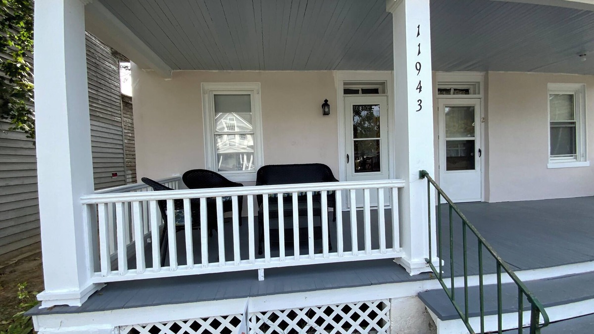 Kennedyville House | Spacious 4 bedroom house with 2 and a half baths in Kennedyville, Maryland.