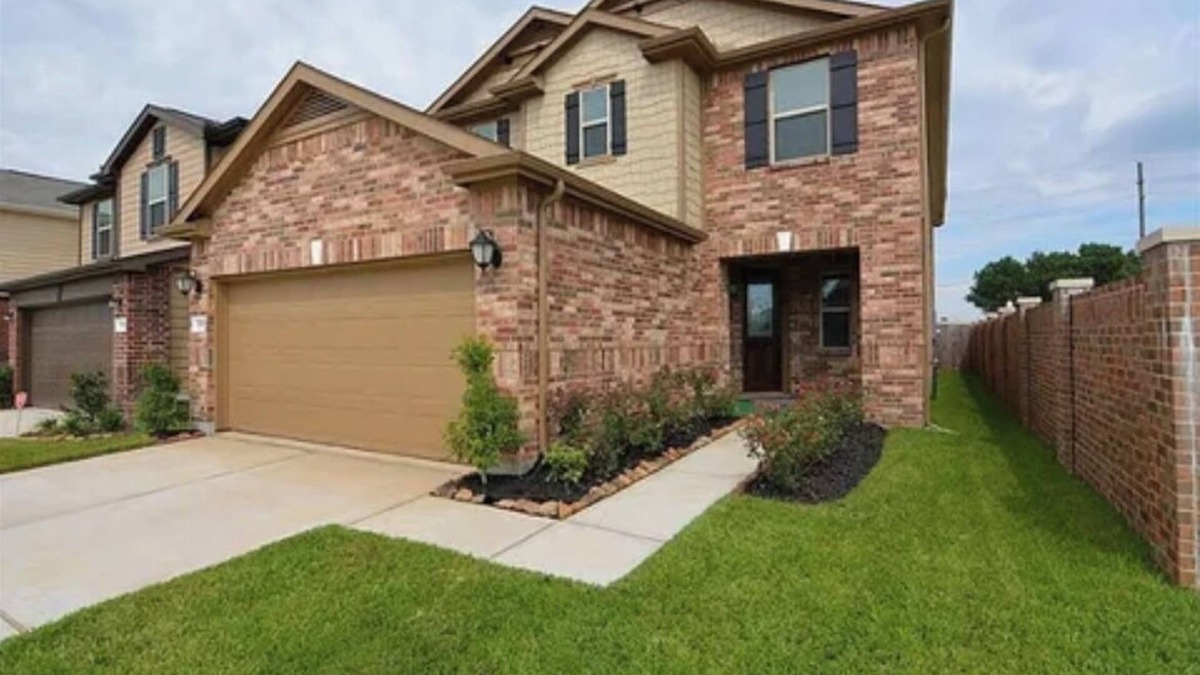 Barker Villa | Spacious 4-bedroom villa in fabulous Houston with WiFi, AC
