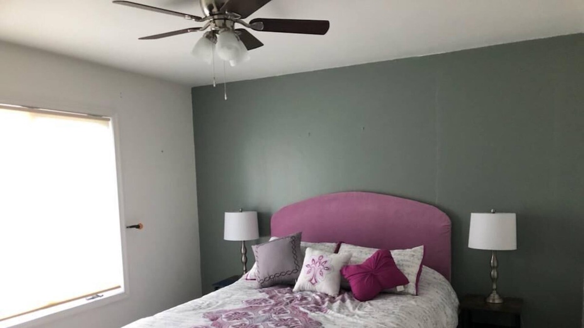 Sabillasville House | Spacious 4 BR on 10 acres near Gettysburg!