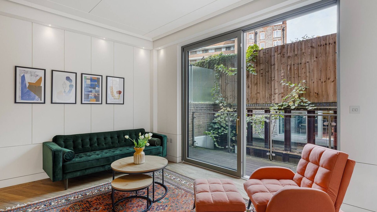 Haverstock House | Spacious 5 bdrm townhouse in Camden