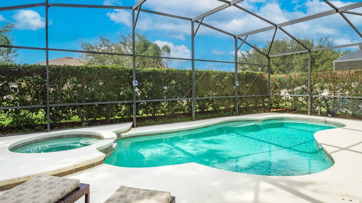 Legacy Park Villa | ⭐ Spacious 5 bed, 4 bath Property | Games Room | Private Pool | Mins to Disney ⭐