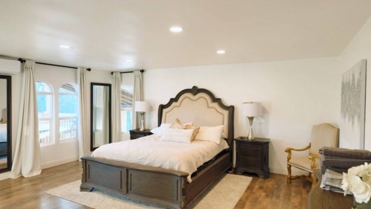 Callender House | Spacious 5-bedroom house with a peaceful view in Arroyo Grande