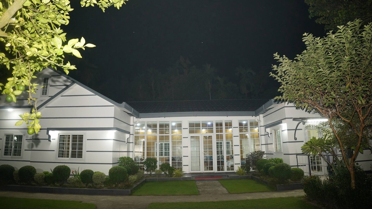 Sylhet House | Spacious 5-bedroom bungalow in serene Sylhet with WiFi and AC
