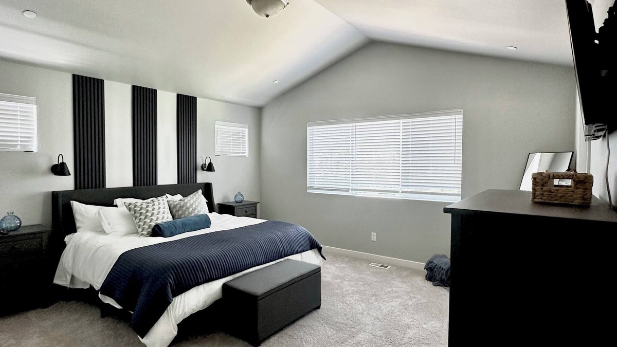 Marysville House | Spacious 5-bedroom house not far from Lake Stevens and Seattle