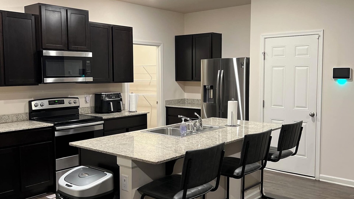 Church Street House | Spacious 5-bedroom house within minutes of the ATL Airport