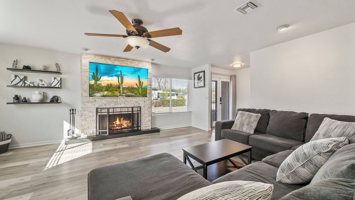 Tucson House | Spacious 5-bedroom house in awesome Tucson with AC and Pool with RV parking