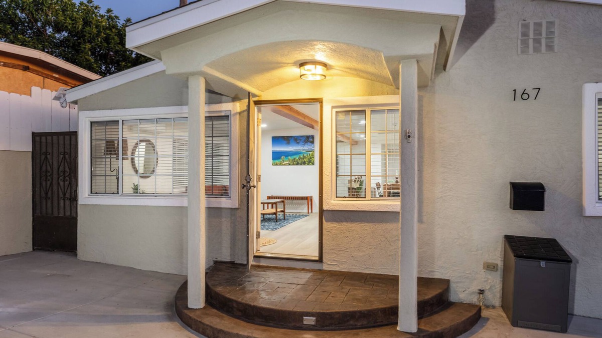 Chula Vista House | Spacious 5-bedroom house in nice Chula Vista with AC, WiFi