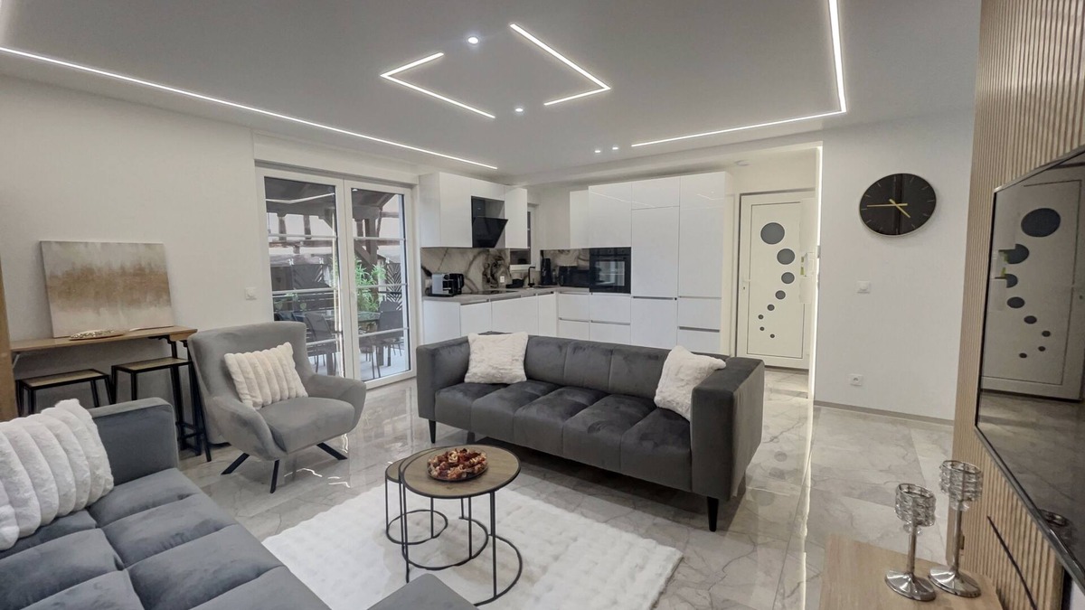 Rosheim Apartment | Spacious 5-room apartment in the heart of Rosheim - comfort & authentic charm