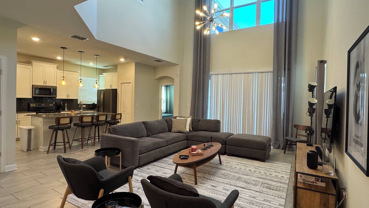 Kissimmee Villa | Spacious 5BR/5BA Villa. Private pool, hot tub, Resort w/lazy river near Disney