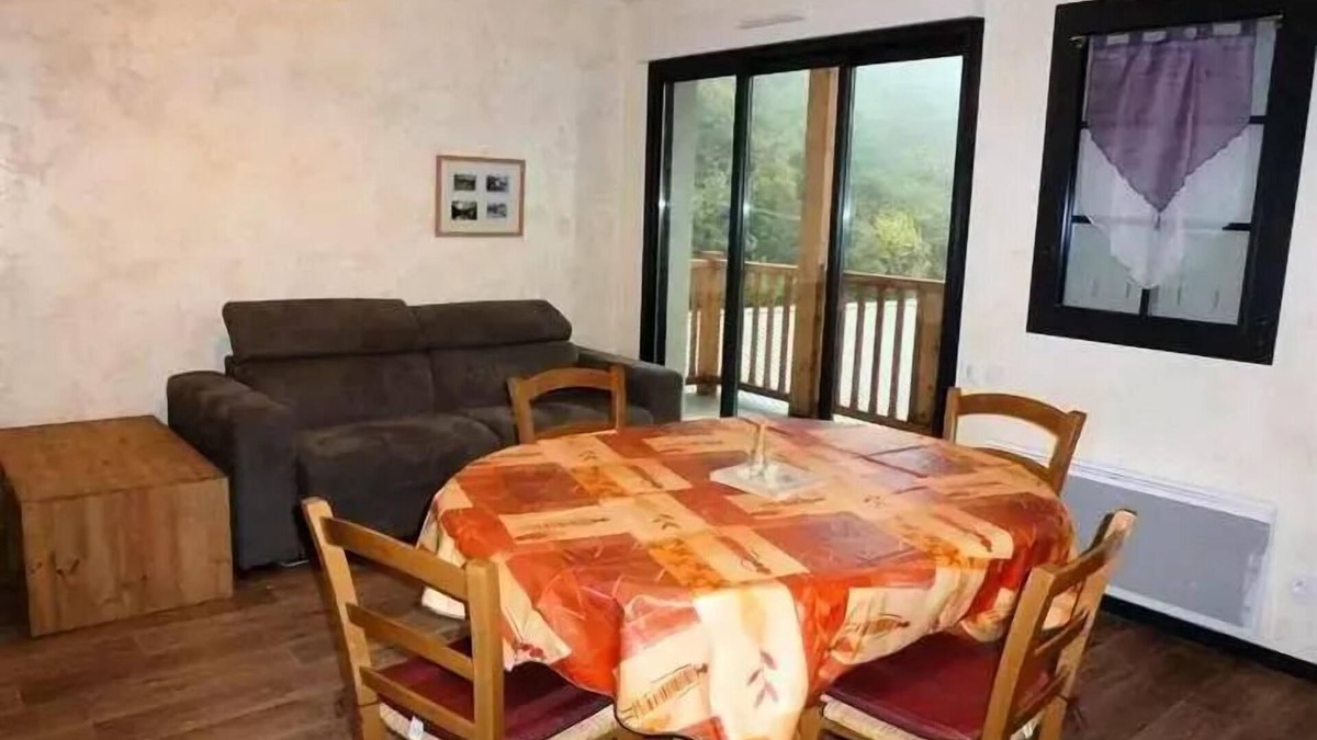 Bareges Apartment | Spacious 6-bed apartment with garage, close to Barèges center