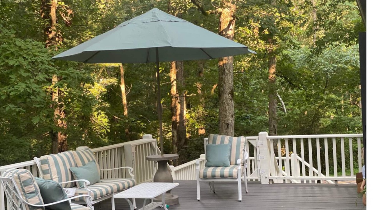 Saint Andrews House | Spacious 6-BR, On-Campus Home in Sewanee w/Lovely Porch, Outdoor Fireplace & TV