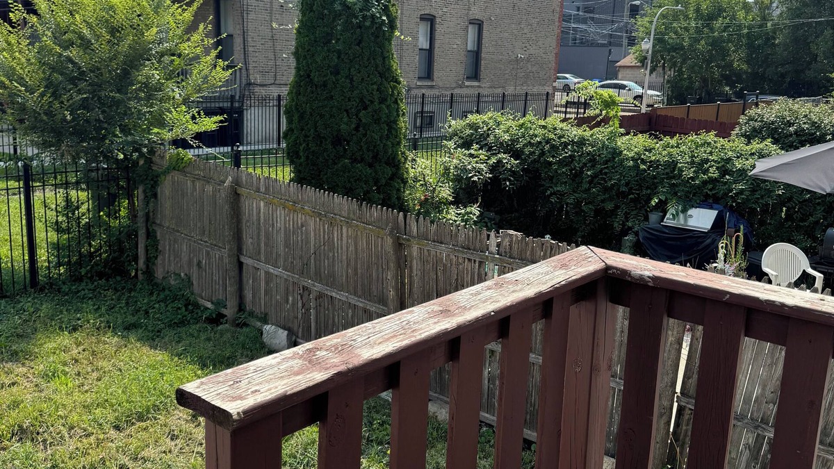 Near West Side House | Spacious 7-bedroom house in marvelous Chicago with AC, WiFi
