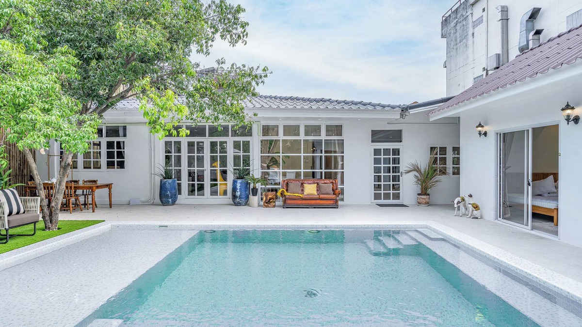 Nimman Villa | Spacious 7-bedroom pool villa in gorgeous Chiang Mai