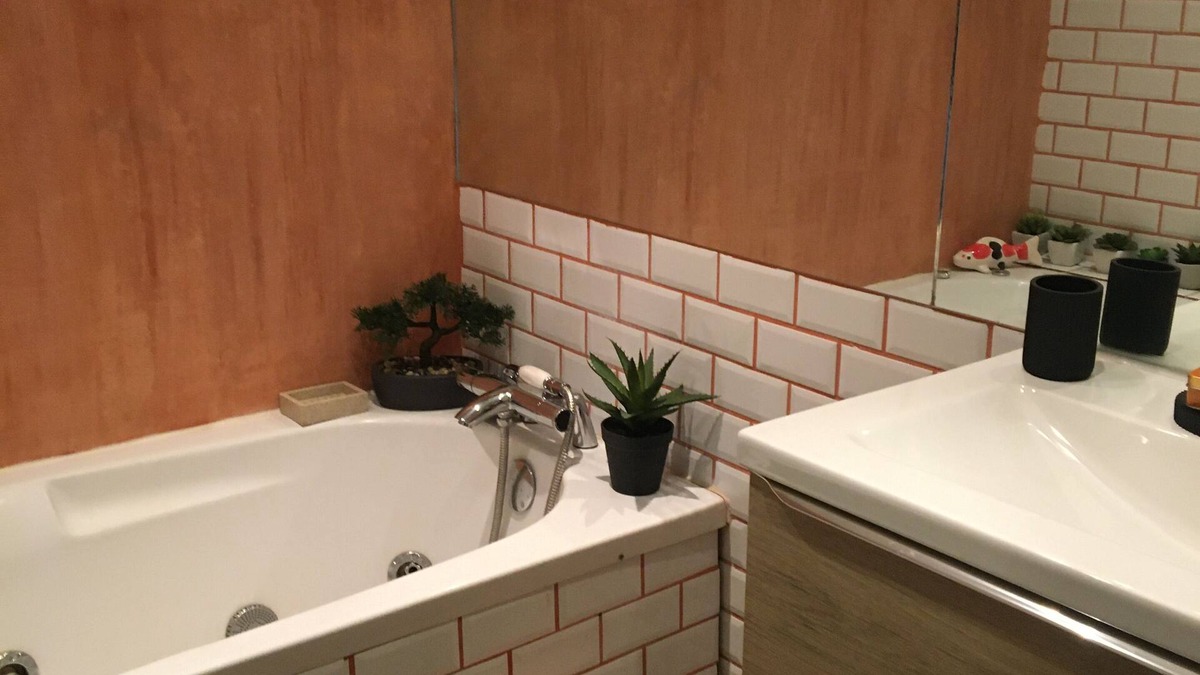Avignon City Centre Apartment | Spacious 70 m2 air conditioned apartment in the heart of Avignon