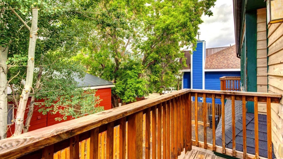 North Park City House | Spacious 8-Bedroom Park City Collection | Multi Unit Listing | Private Hot Tubs | Walk to Lifts and Main Street! PPS-1416/18