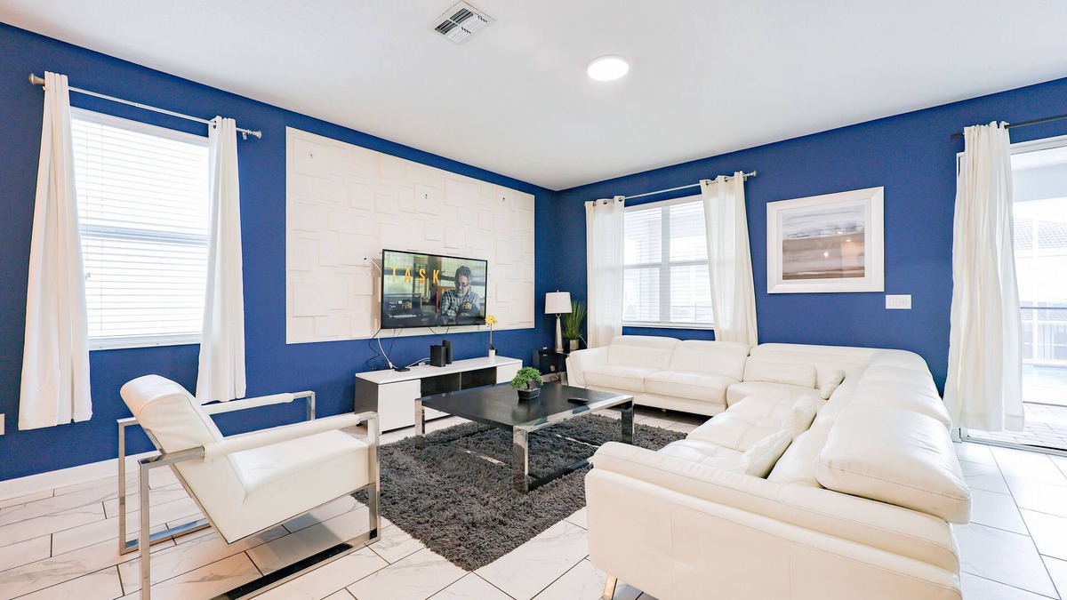 Davenport Villa | Spacious 8-bedroom villa in Championsgate, Private Pool, Water Park,Clubhouse