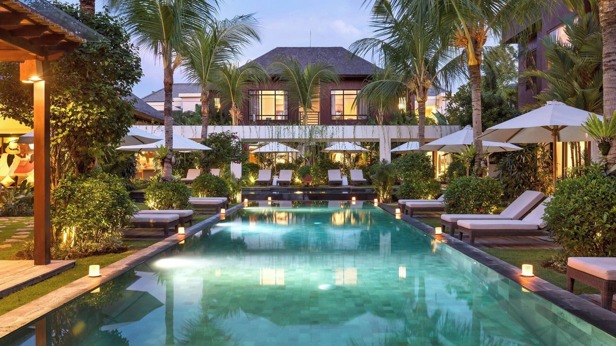 Drupadi Villa | Spacious, 8 Bedroom Villa in Seminyak