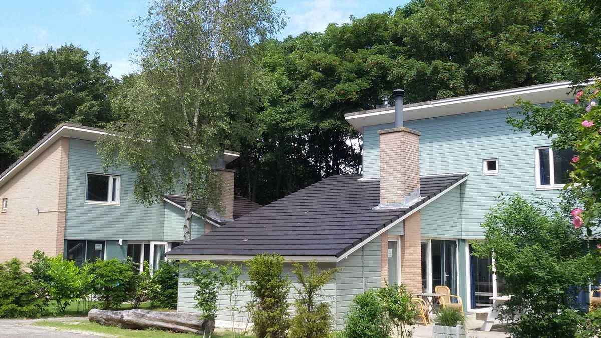 Ockenburgh House | Spacious 8 person holidayhome by the sea, 8 minutes walk to the beach, number 31