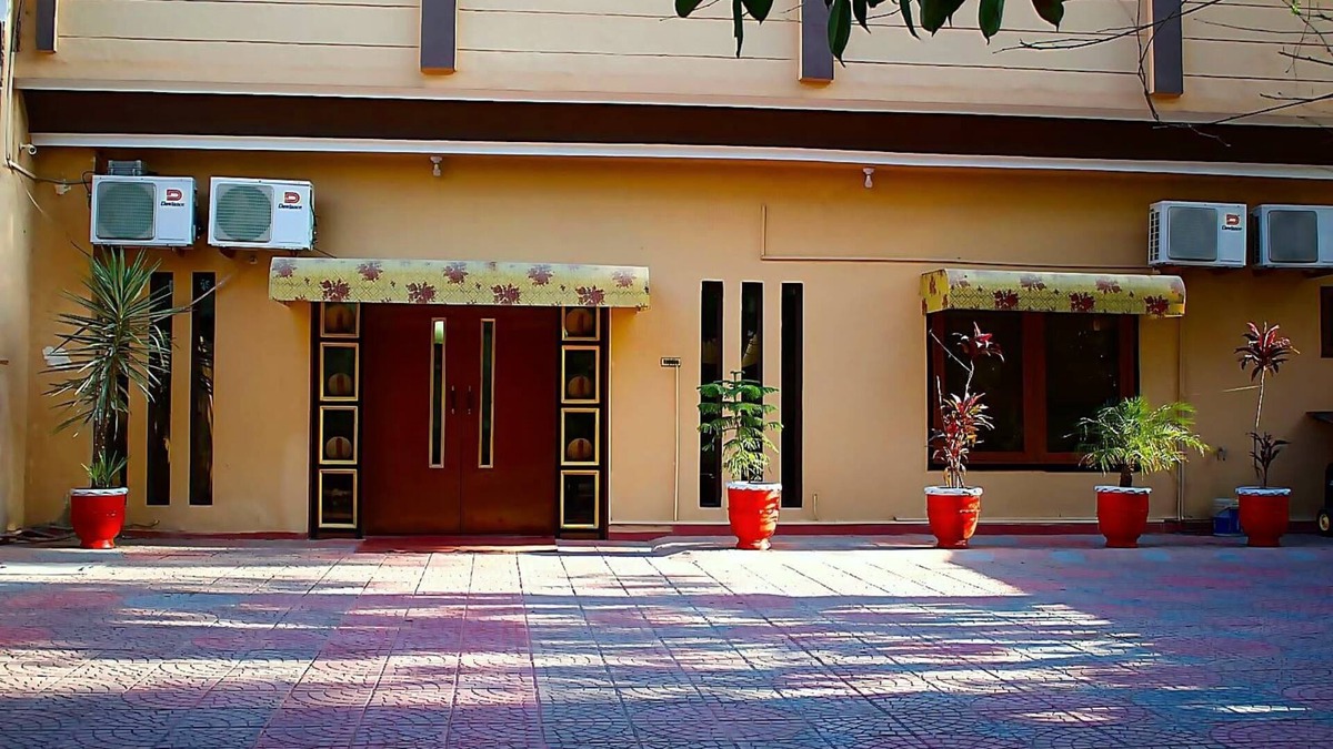 F-6 Sector House | Spacious 9-bedroom building with WiFi, AC in delightful Islamabad