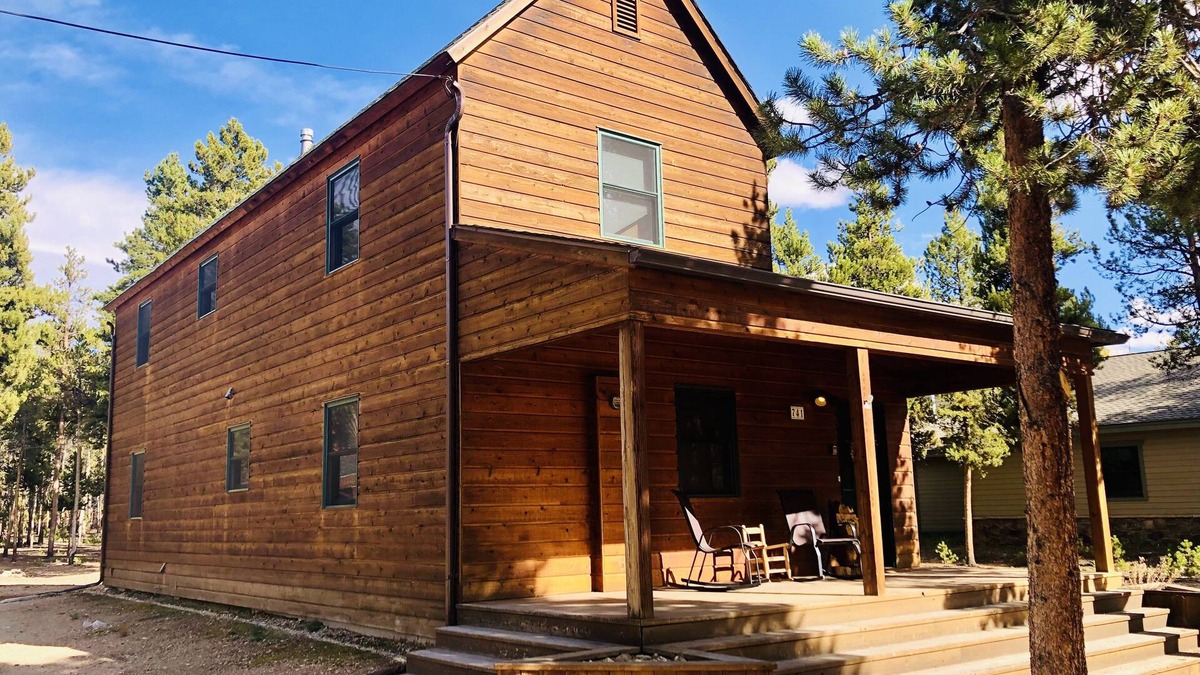 Leadville House | Spacious And Affordable Home In The Woods