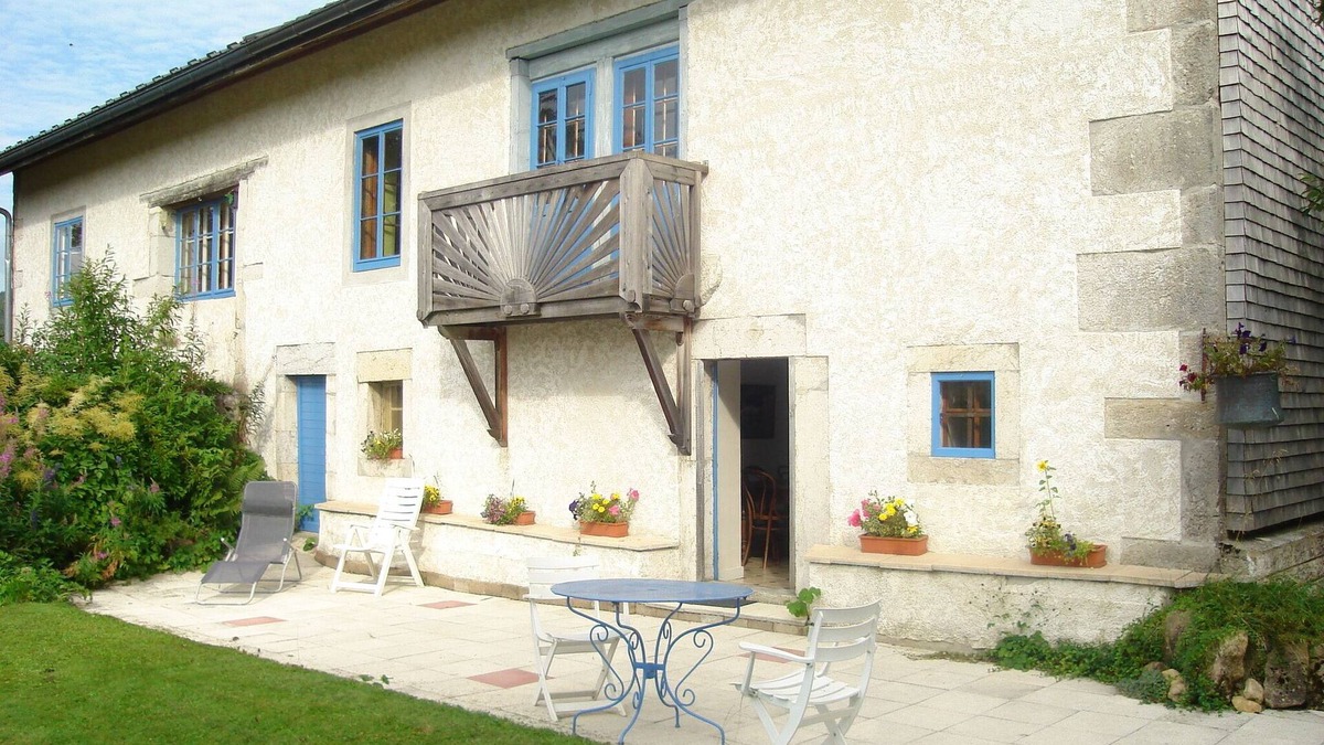 Les Rousses Apartment | Spacious and comfortable apartment in typical farmhouse, 3 stars