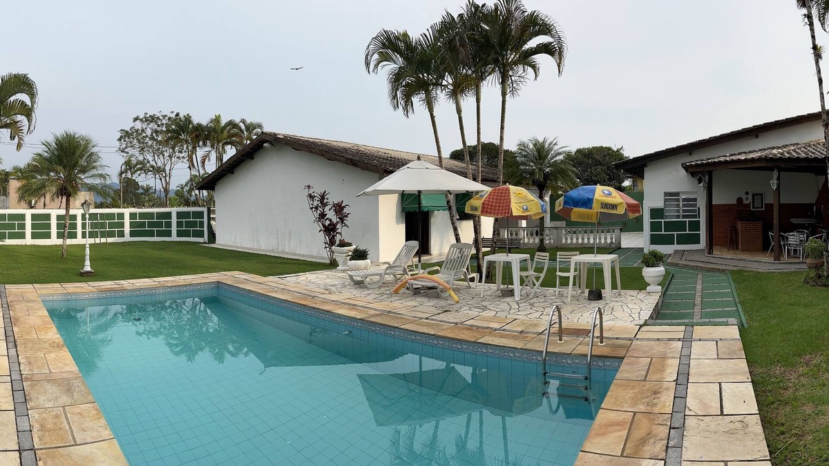 Cananeia House | Spacious and cozy residence in the resort of Cananéia/pool and large garden