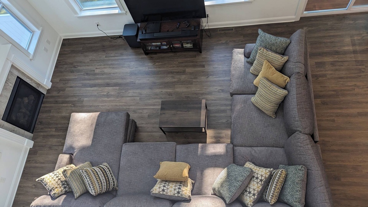 Gansevoort House | Spacious and Modern, 15 minutes to Saratoga Race Track!