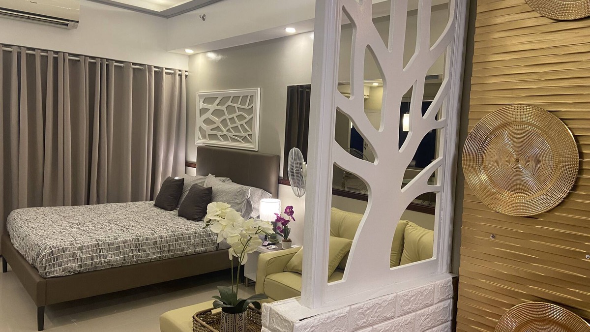 Bago Bantay Condo | Spacious and Newly Renovated Corner Suite at Grass Residences in Quezon City