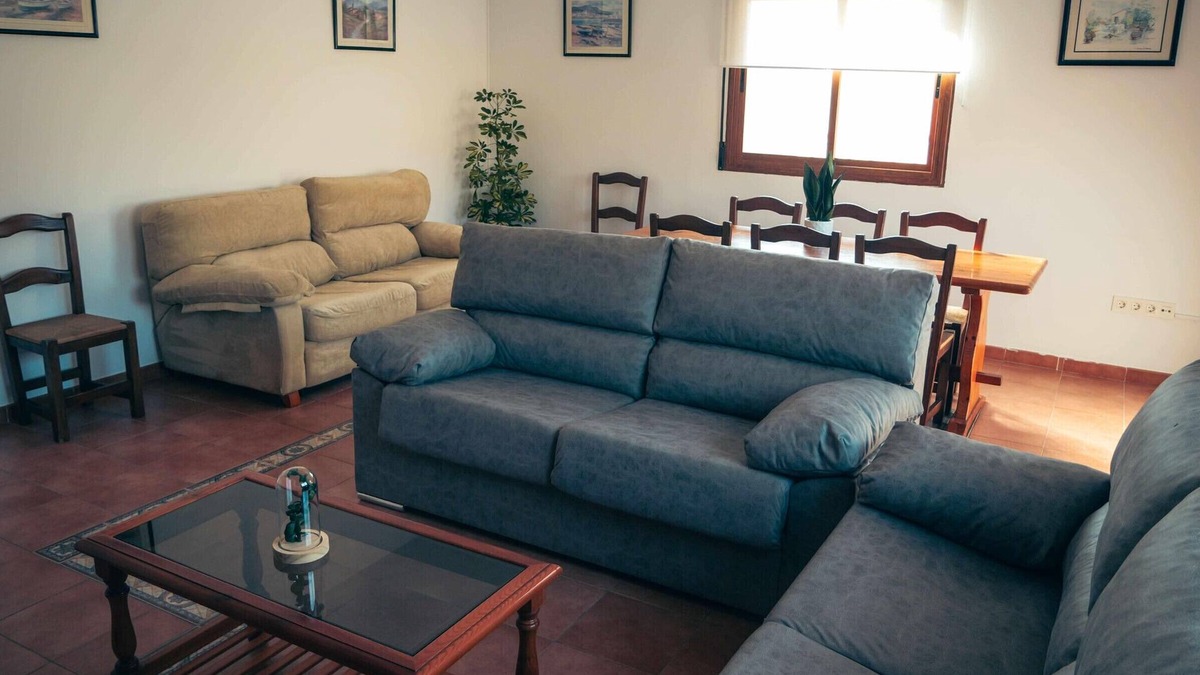 Armilla Villa | Spacious and private house near Granada