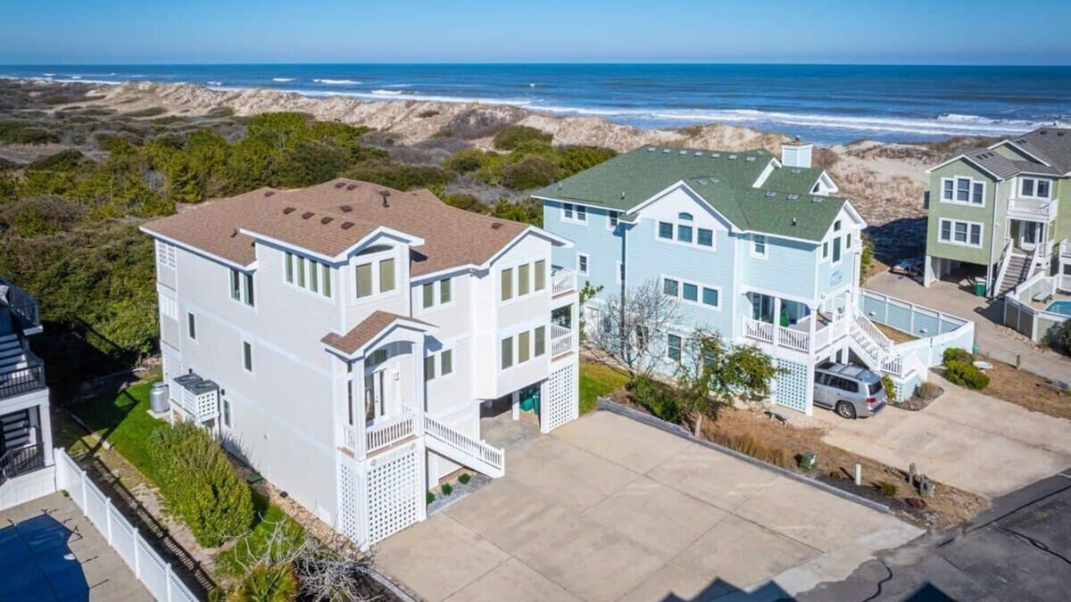 Ocean Sands House | Spacious and Relaxing, Beach Views, Elevator, Spa!