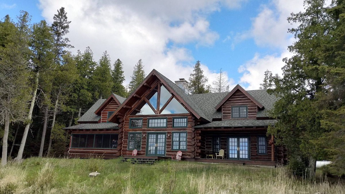 Cedarville House | Spacious and secluded lakefront! Modern log home on Lake Huron
