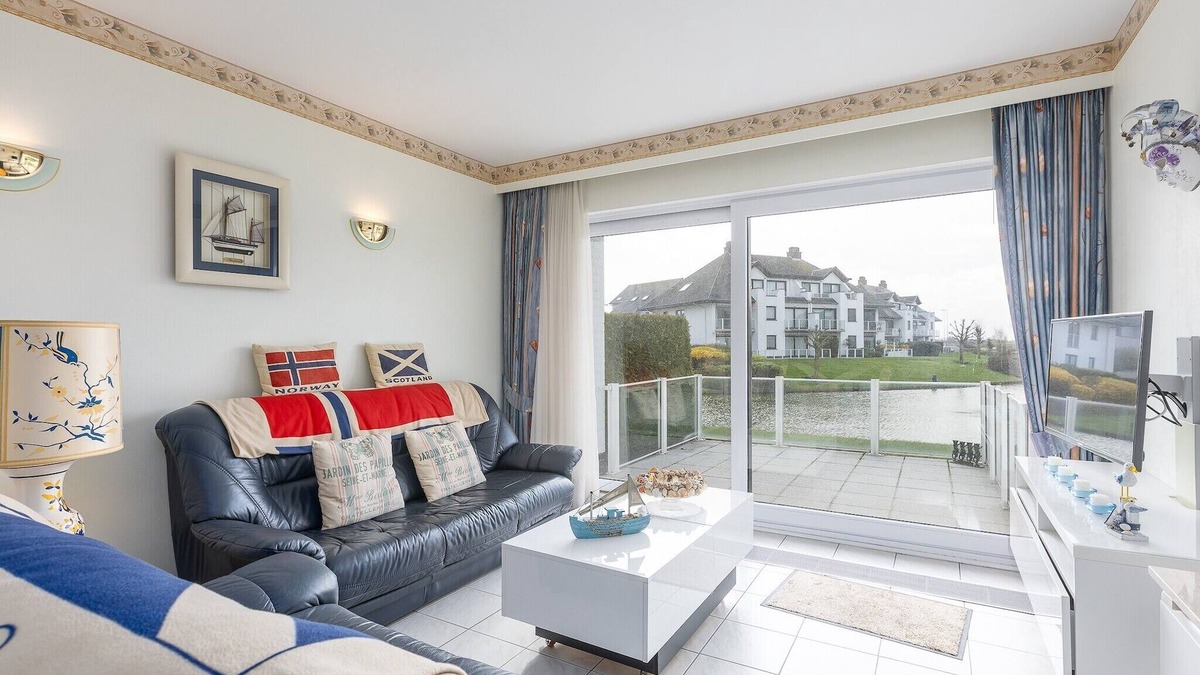Middelkerke Apartment | Spacious apartment with terrace