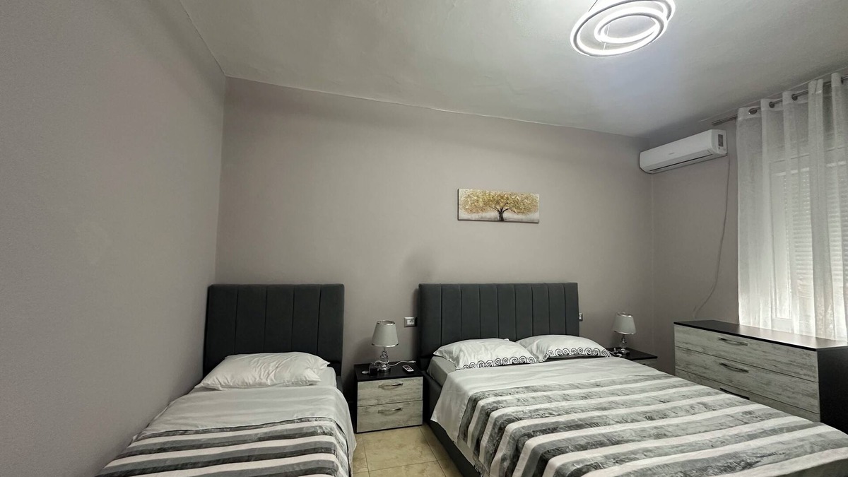 Blloku Apartment | Spacious Apartment in a Prime Location Near the Artificial Lake and Blloku Area