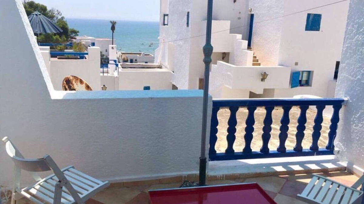 Martil Apartment | Spacious apartment overlooking Cabonegro beach in northern Morocco