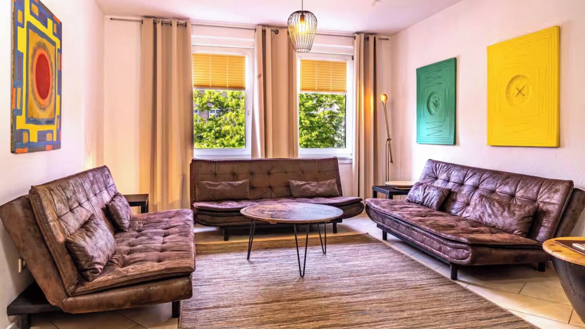 Mitte Apartment | Spacious apartment with barbecue terrace in the heart of the historic old town