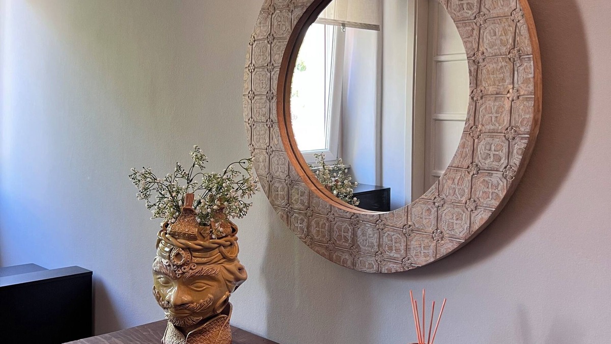 Borgo-Sanzio Apartment | Spacious apartment within walking distance of downtown and adjacent to subway and bus. For groups